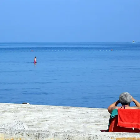 With A Parking Space - 11488 *