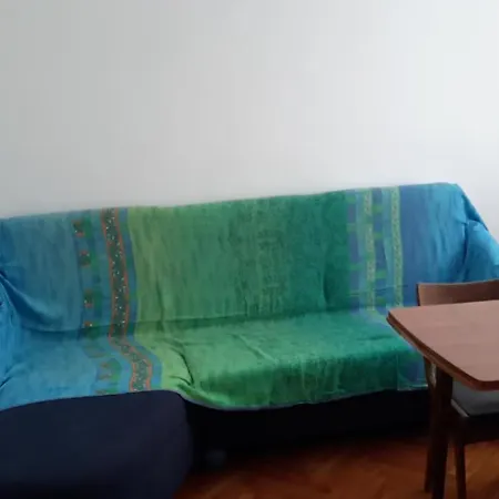 With A Parking Space - 11488 아파트 우마그